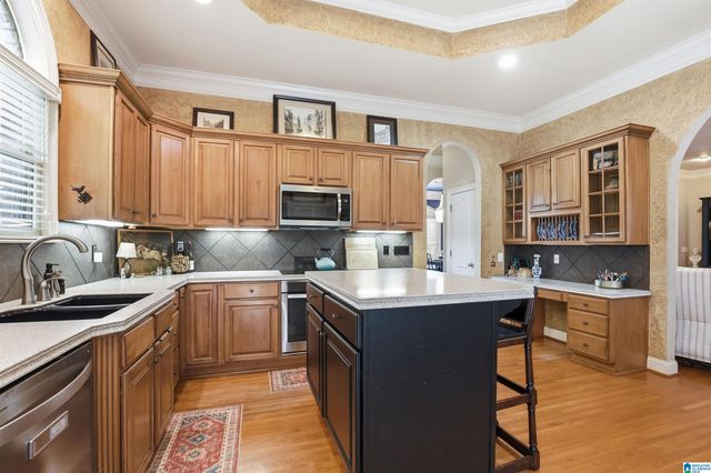 1006 FAIRMONT CIRCLE, Birmingham, AL 35242