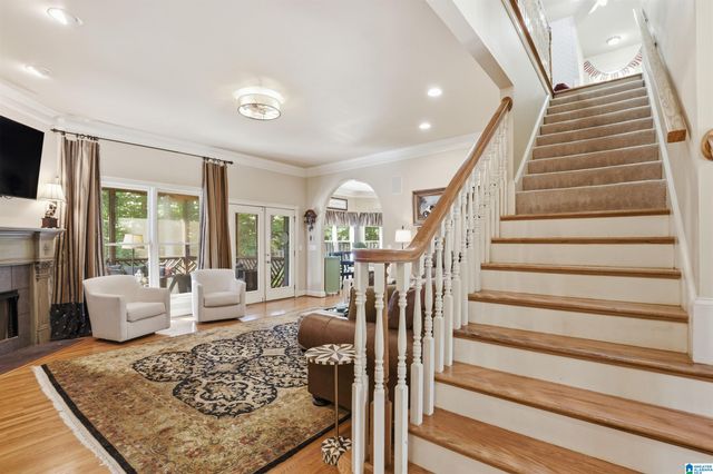 1006 FAIRMONT CIRCLE, Birmingham, AL 35242