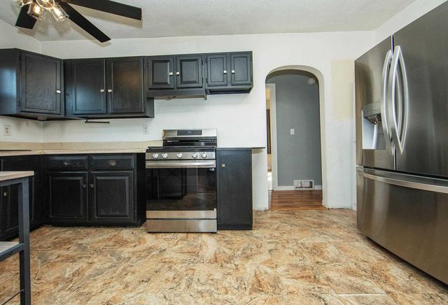 815 Fox Avenue, Evansdale, IA 50707