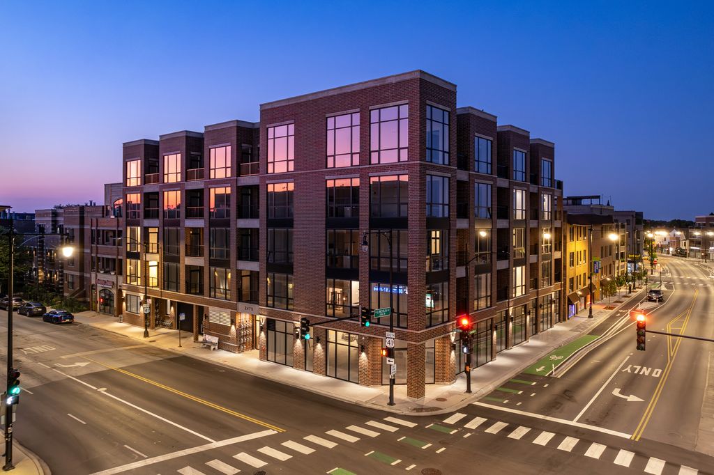 2475 W FOSTER Avenue 408, Chicago, IL 60625