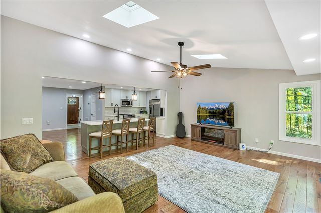 116 Shaftsbury Road, Clemson, SC 29631