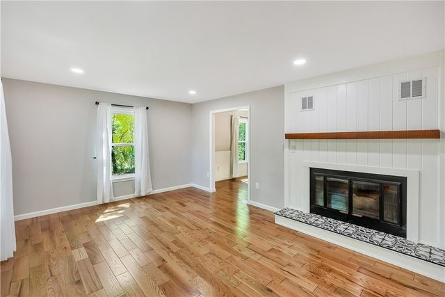 116 Shaftsbury Road, Clemson, SC 29631