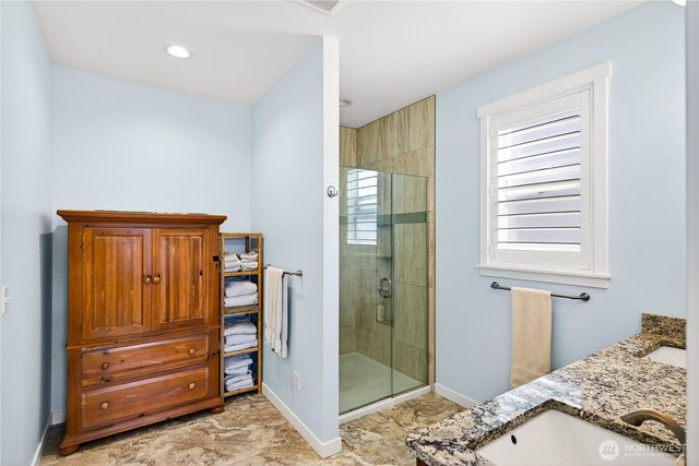 1268 Curtis Wy, Freeland, WA 98249