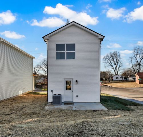 201 Robert Street, Clarksville, TN 37040