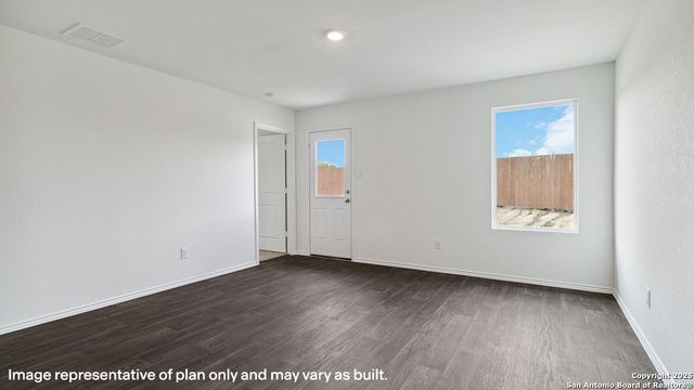 5717 Bailey Downs, San Antonio, TX 78245