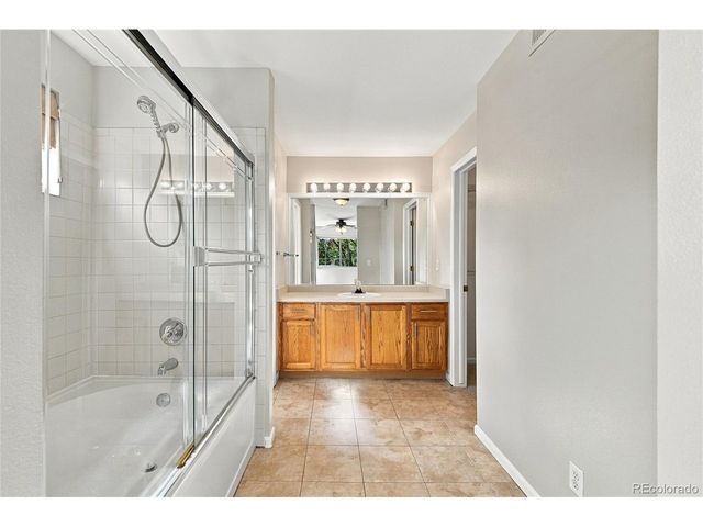 6310 Oak St 308, Arvada, CO 80004