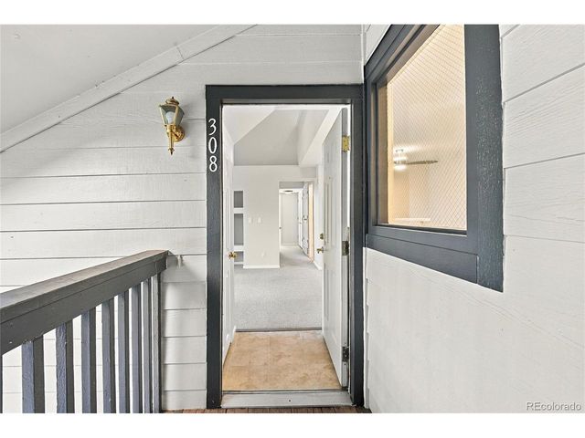 6310 Oak St 308, Arvada, CO 80004