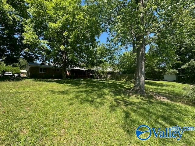 3405 Colonial Drive, Guntersville, AL 35976