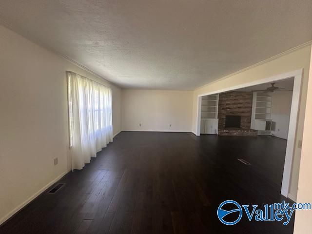 3405 Colonial Drive, Guntersville, AL 35976