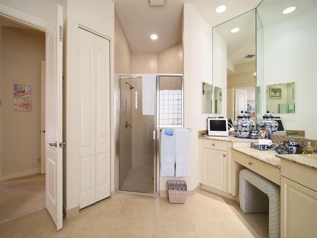 6490 Sparrow Hawk Drive, West Palm Beach, FL 33412