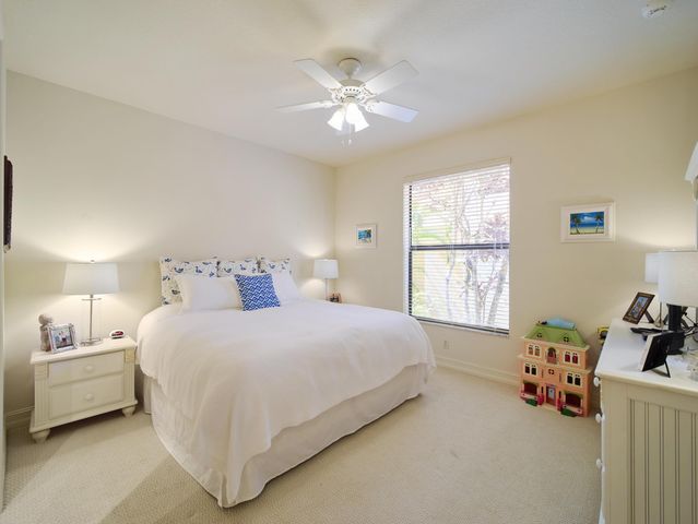 6490 Sparrow Hawk Drive, West Palm Beach, FL 33412