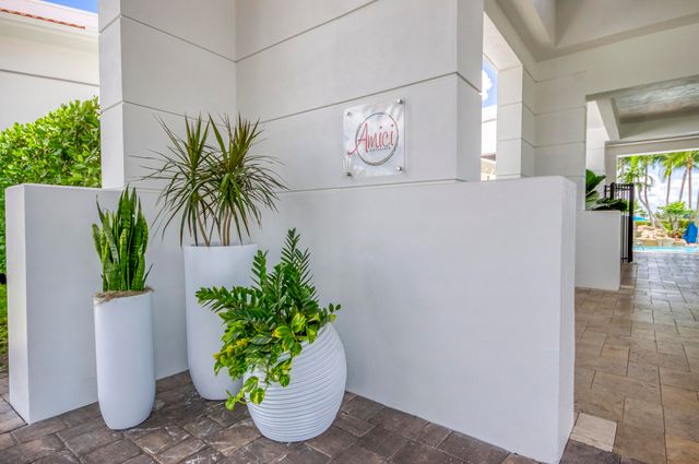 6490 Sparrow Hawk Drive, West Palm Beach, FL 33412
