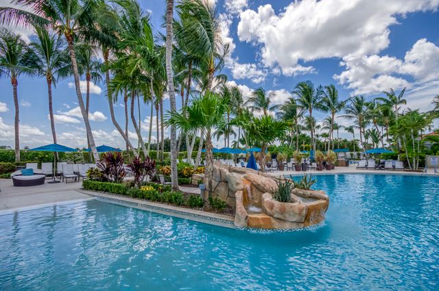 6490 Sparrow Hawk Drive, West Palm Beach, FL 33412