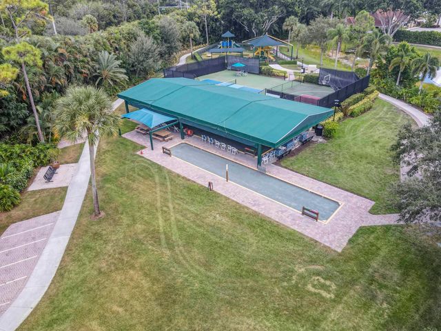 6490 Sparrow Hawk Drive, West Palm Beach, FL 33412