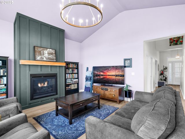35680 BELLA RIDGE Loop, Astoria, OR 97103