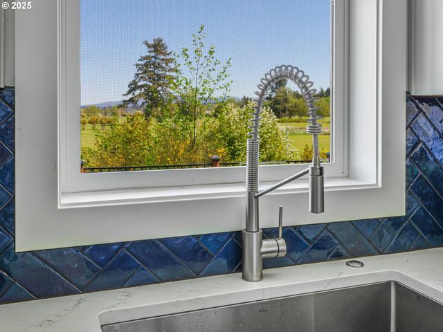 35680 BELLA RIDGE Loop, Astoria, OR 97103