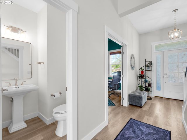 35680 BELLA RIDGE Loop, Astoria, OR 97103