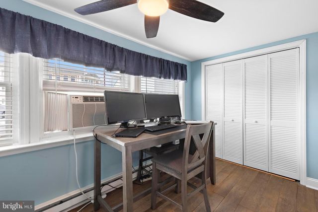 111 W 18TH ST #2, Ship Bottom, NJ 08008