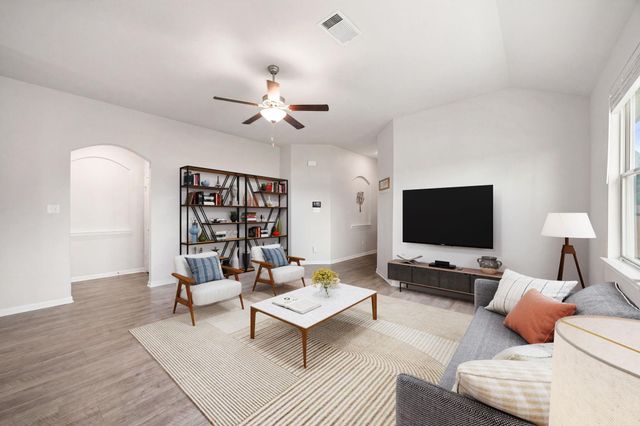 601 Burkett Street, Dayton, TX 77535