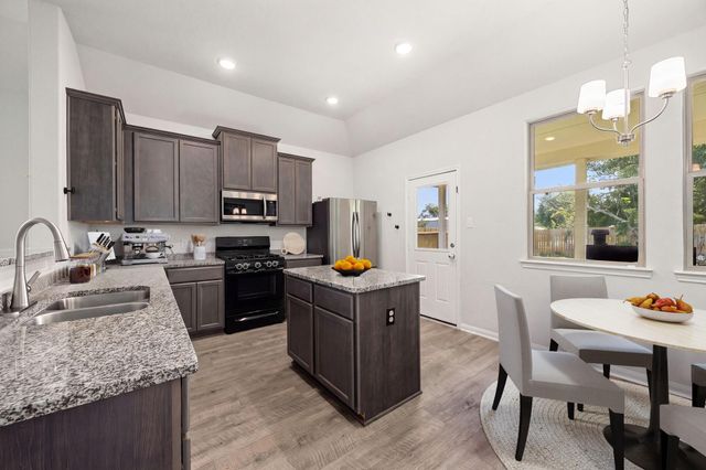 601 Burkett Street, Dayton, TX 77535