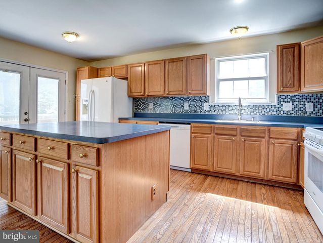 10389 CHAMBERLIN CT E, Waldorf, MD 20601