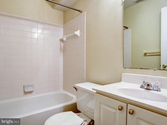 10389 CHAMBERLIN CT E, Waldorf, MD 20601