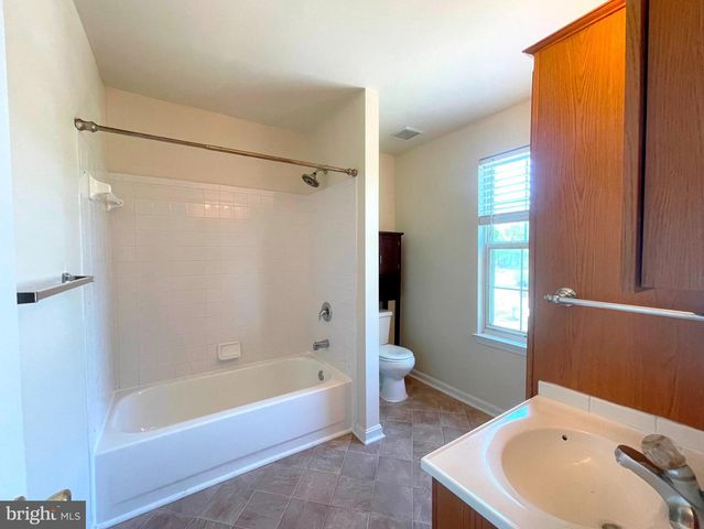 10389 CHAMBERLIN CT E, Waldorf, MD 20601
