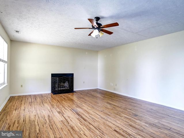 10389 CHAMBERLIN CT E, Waldorf, MD 20601