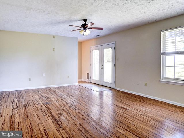 10389 CHAMBERLIN CT E, Waldorf, MD 20601