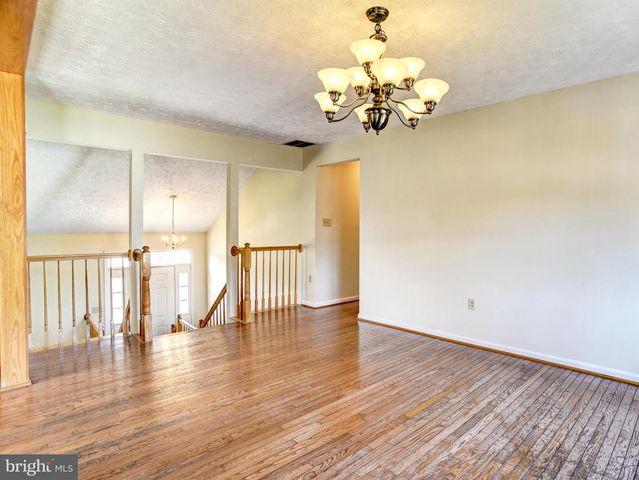10389 CHAMBERLIN CT E, Waldorf, MD 20601