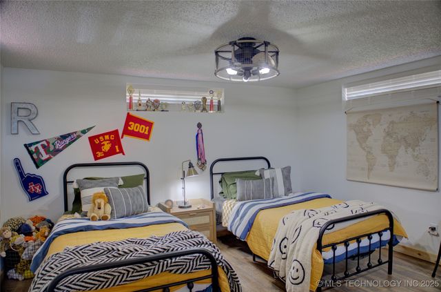 9449 S 74th Street W, Oktaha, OK 74450