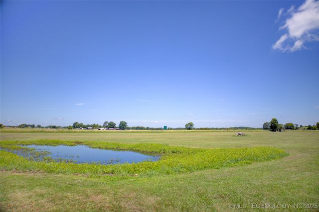 9449 S 74th Street W, Oktaha, OK 74450