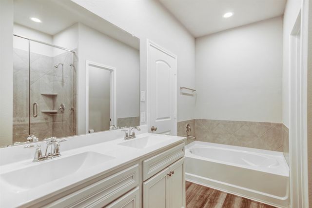 9304 Colonial Bent Court, Conroe, TX 77385