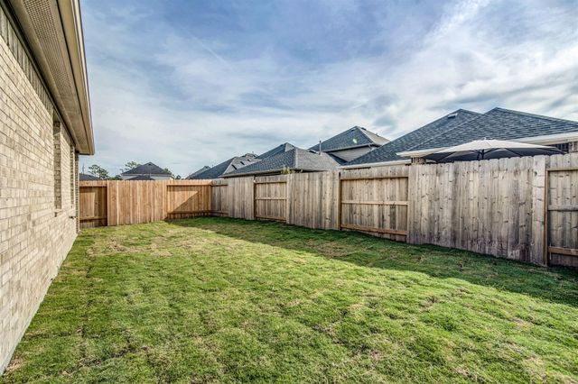 9304 Colonial Bent Court, Conroe, TX 77385
