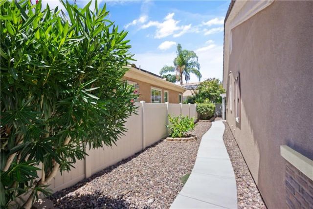 5658 Paseo Famosa, Hemet, CA 92545