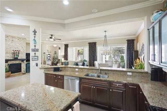 5658 Paseo Famosa, Hemet, CA 92545