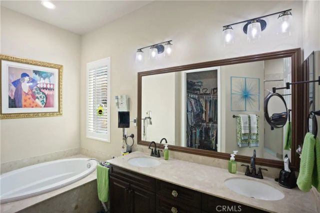 5658 Paseo Famosa, Hemet, CA 92545