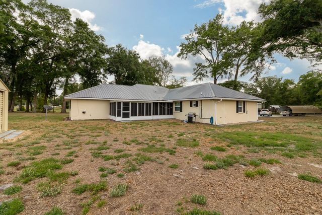 300 SW BRIGHTON COURT, Fort White, FL 32038