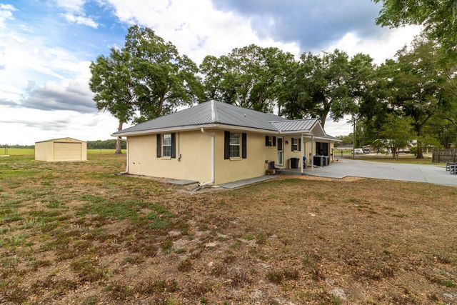 300 SW BRIGHTON COURT, Fort White, FL 32038