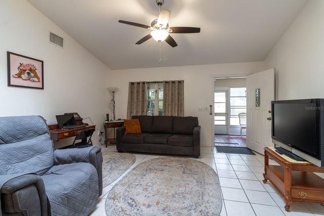 300 SW BRIGHTON COURT, Fort White, FL 32038