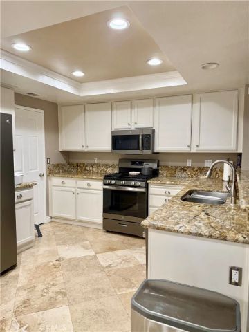 7700 Westpark, Riverside, CA 92506