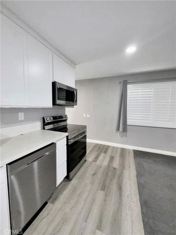 7700 Westpark, Riverside, CA 92506