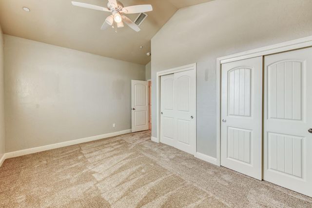 3341 N Pearwood Avenue, Fresno, CA 93727