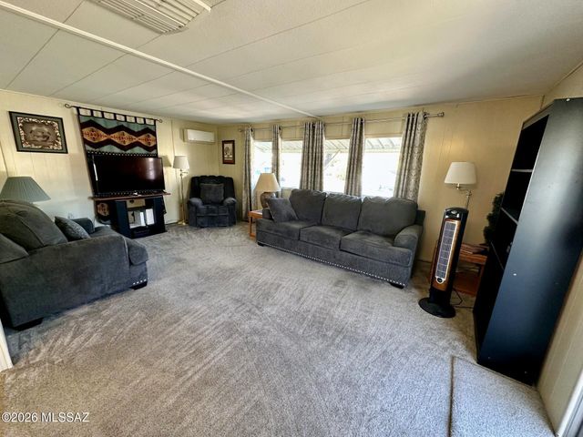 5651 W Box R Street, Tucson, AZ 85713