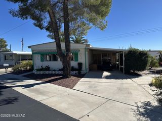 5651 W Box R Street, Tucson, AZ 85713