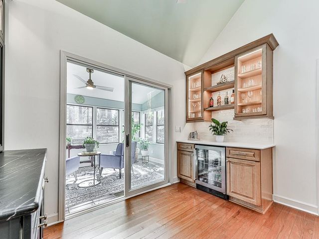 4472 Chimney Springs Court, Marietta, GA 30062