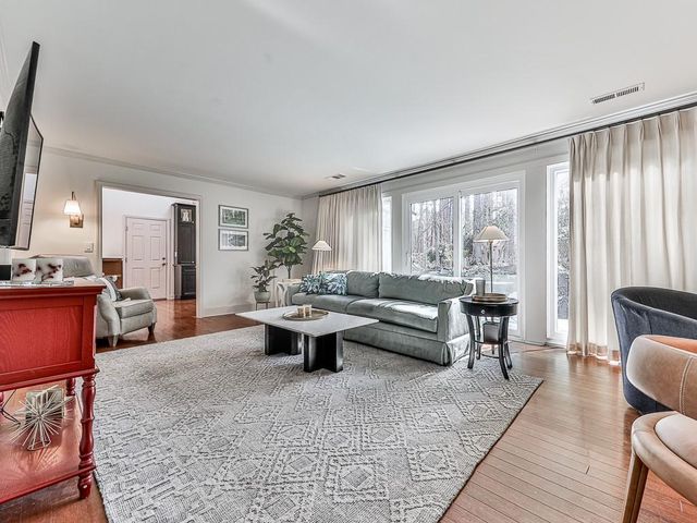 4472 Chimney Springs Court, Marietta, GA 30062