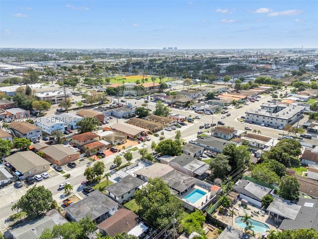 739 W 30th St, Hialeah, FL 33012