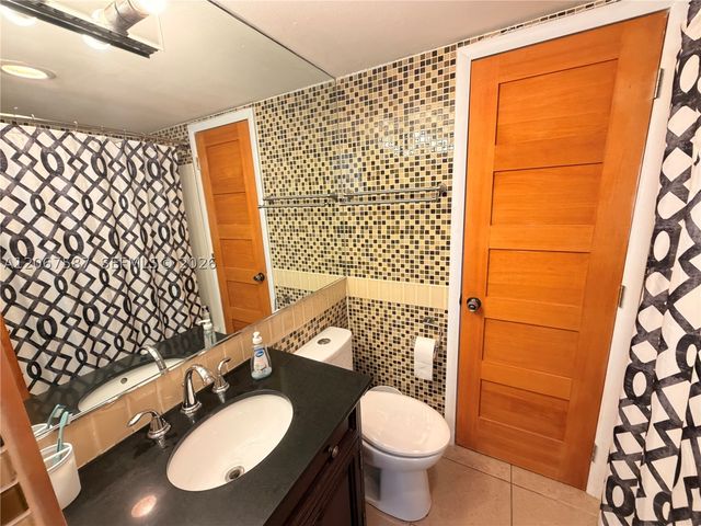 1825 S Ocean Dr 607, Hallandale Beach, FL 33009