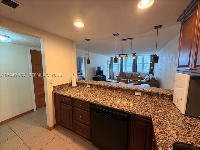 1825 S Ocean Dr 607, Hallandale Beach, FL 33009